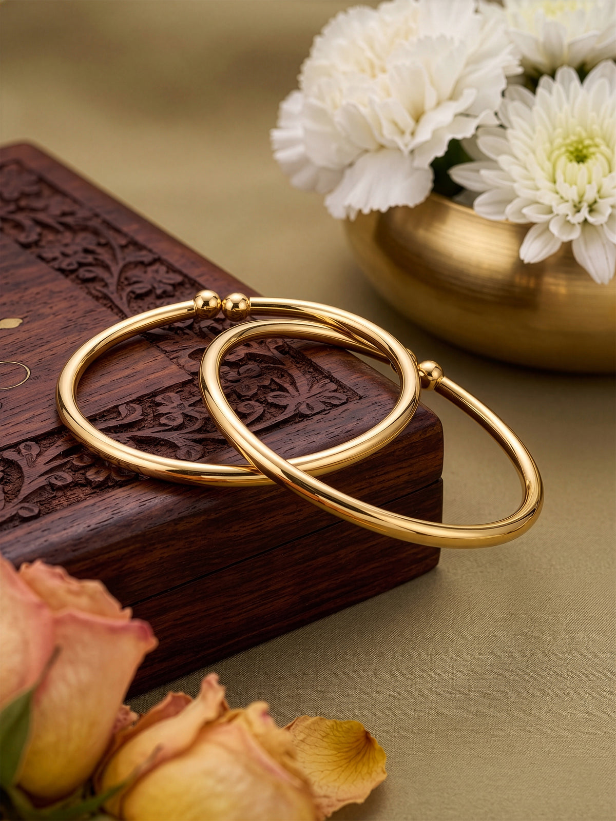 Kavini Classic Gold Set Of 2 Women's 2/4, 2/6, 2/8 Cuff Bangles