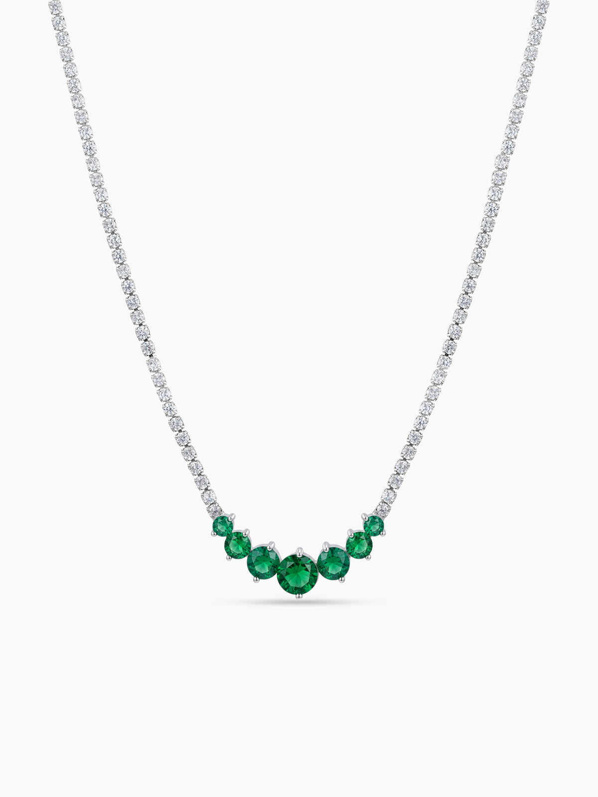 Rushika Emerald Solitaire Diamond Silver Women's Chain Pendant Necklace