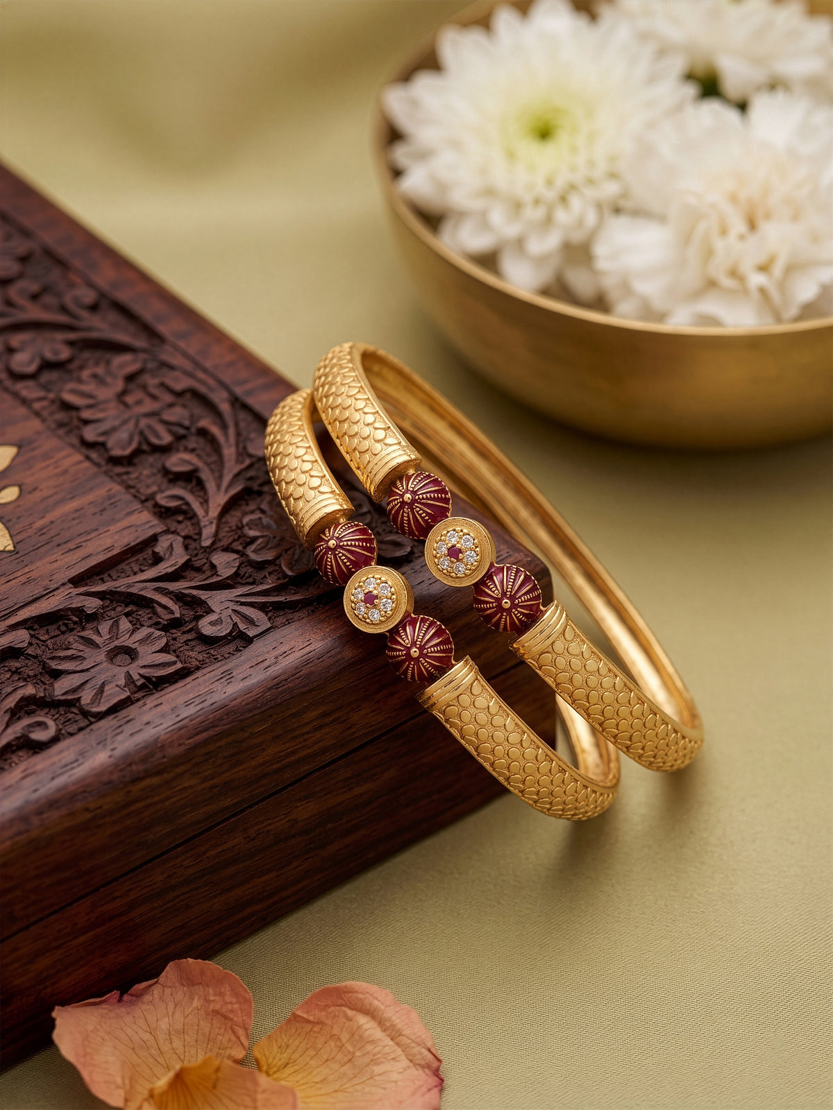 Aaruni Red Diamond Bead Gold Set Of 2 Women's 2/4, 2/6, 2/8 Bangles