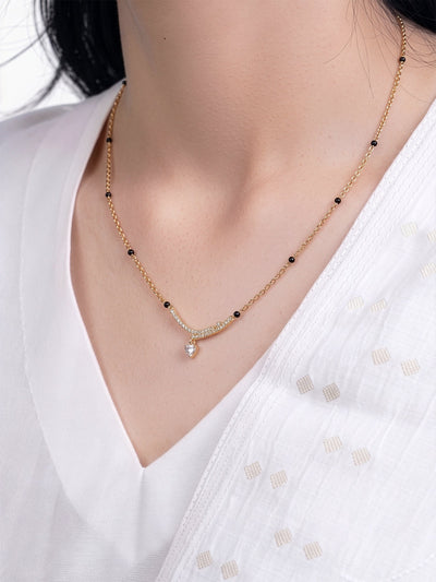 Nerika Heart Curve Diamond Solitaire Drop Bar 18K Gold Plated Women's Chain Pendant Mangalsutra Necklace