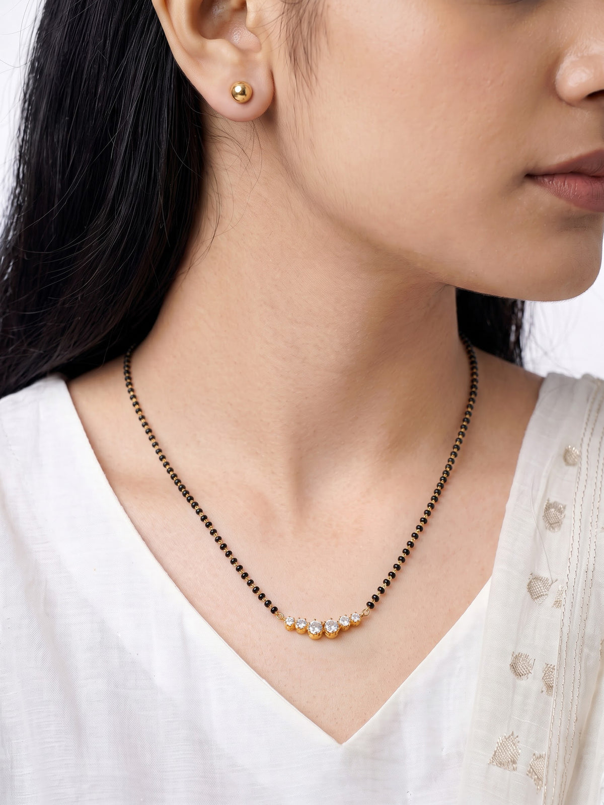 Tesha Round CZ Diamond Bar Mangalsutra