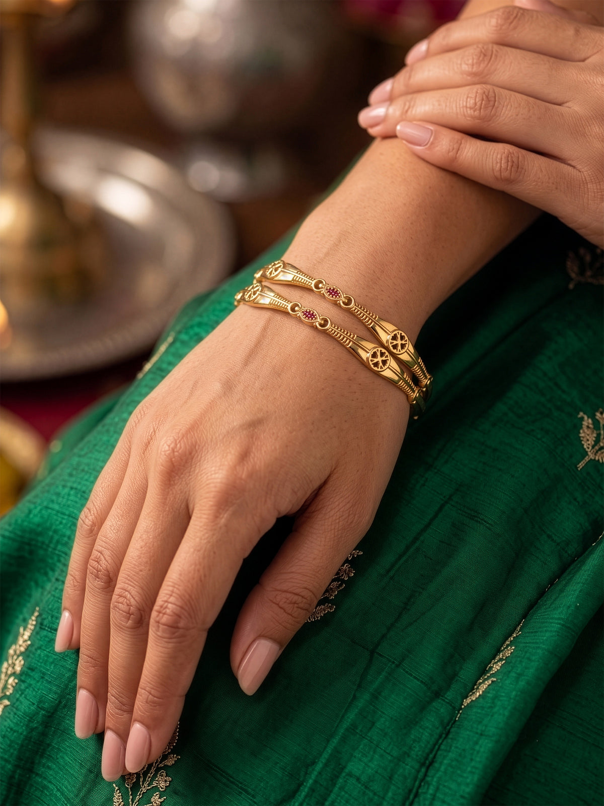Vidhi Pink Floral Loop Gold Set Of 2 Women's 2/4, 2/6, 2/8 Bangles